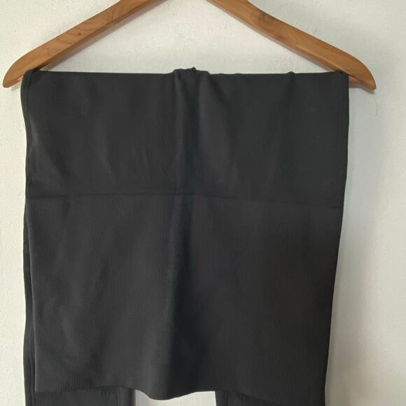 Belly Bandit Maternity‎ Compression Leggings Charcoal Size L Over Belly Support - Picture 9 of 9